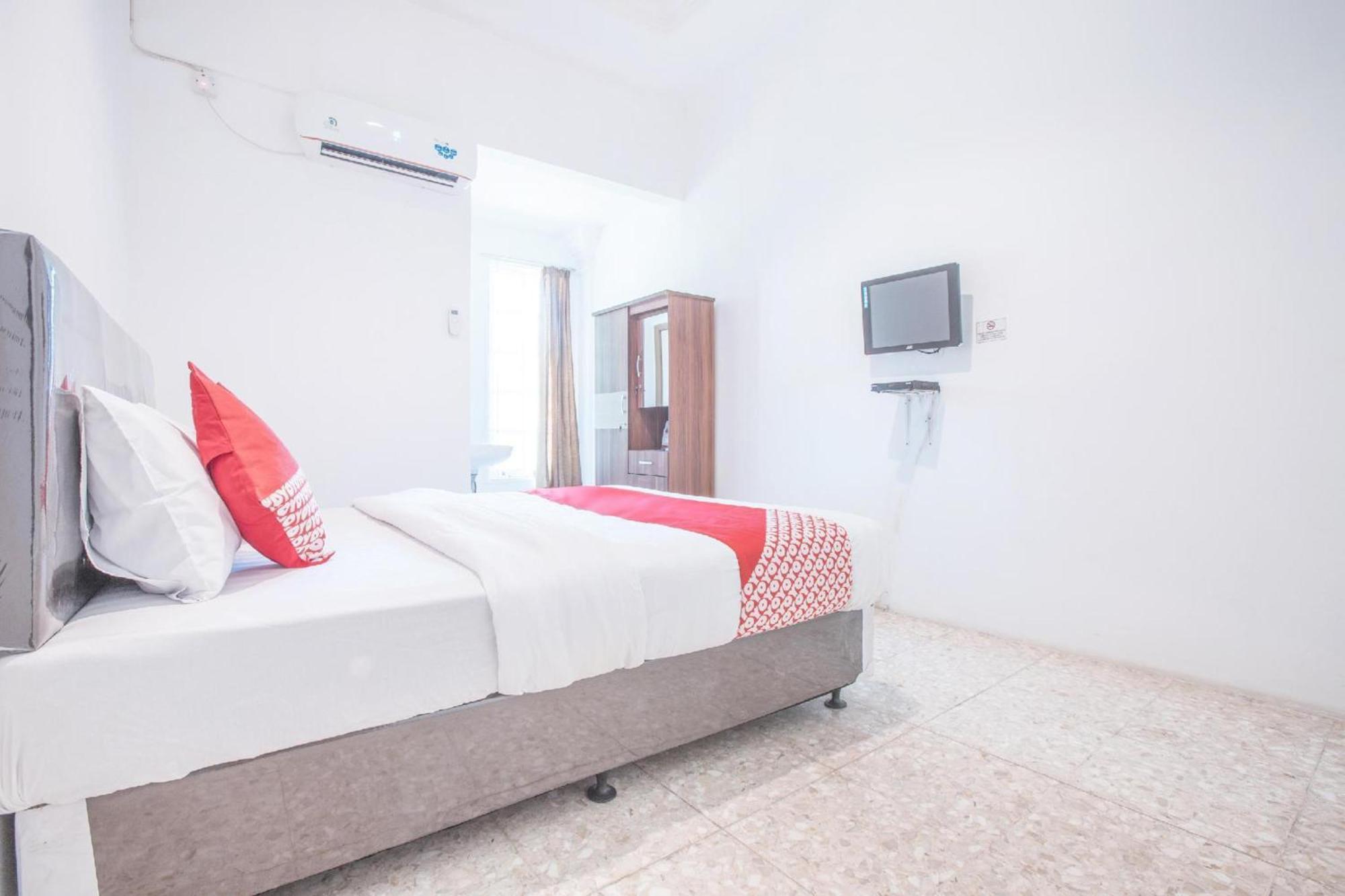 Capital O 332 Residence G17 Kemang Jakarta Exterior foto